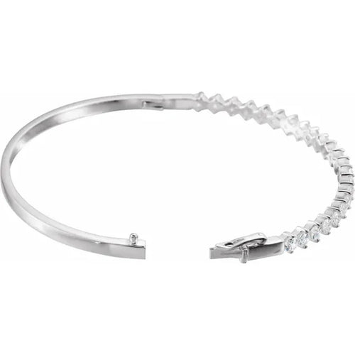 Sterling Silver 3mm White Cubic Zirconia Bangle Bracelet